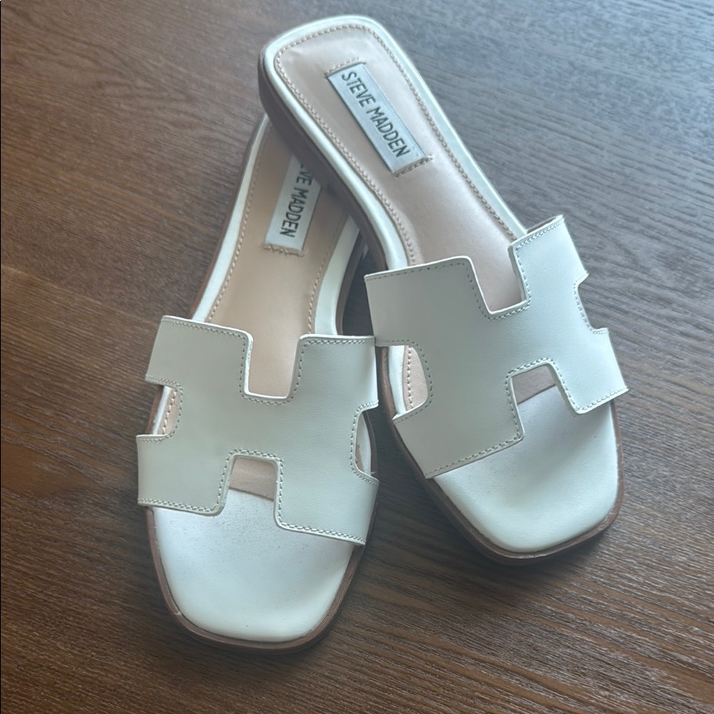 Steve Madden White Sandals